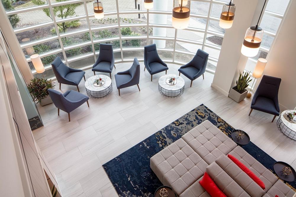 River's Edge Portland, Tapestry Collection By Hilton Hotel Portland