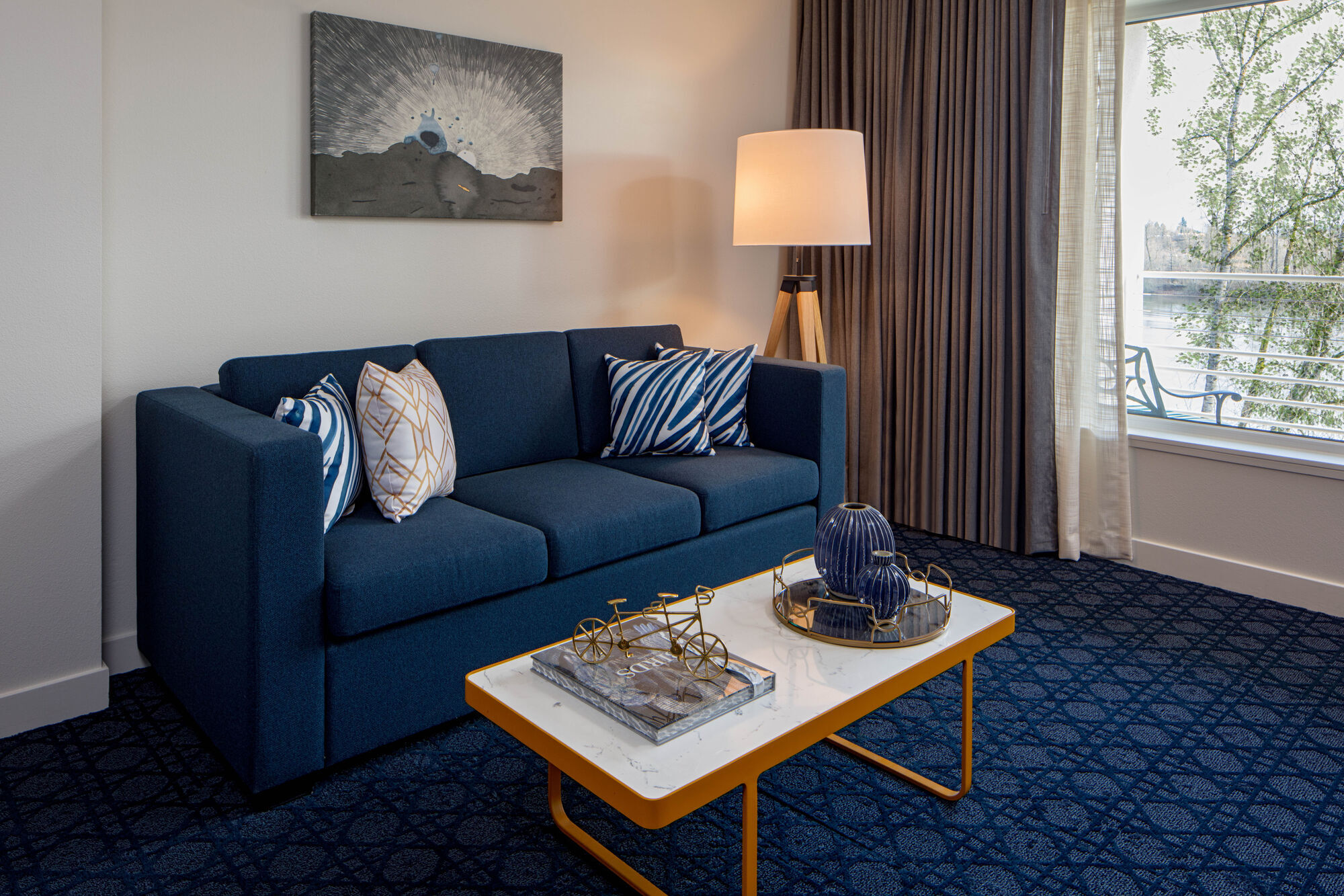 River's Edge Portland, Tapestry Collection By Hilton 4* Portland